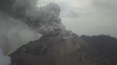 El volcán de la isla Kadovar entra de nuevo en erupción