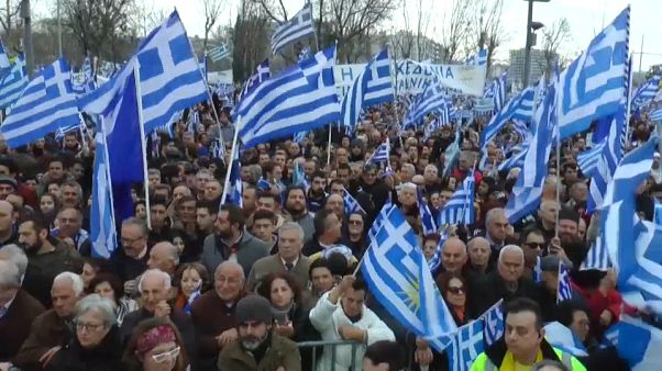 Греки протестуют против Македонии Греки протестуют против Македонии
