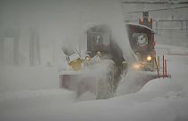 Thousands trapped as Zermatt cut off by snow again