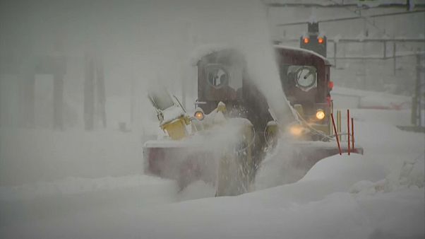 Thousands trapped as Zermatt cut off by snow again Thousands trapped as Zermatt cut off by snow again