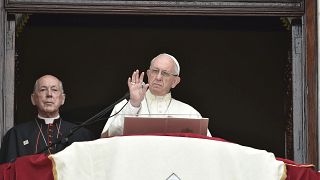 Papa termina viagem sul-americana em que pedofilia foi tema incómodo