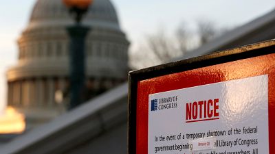 Usa: terzo giorno di shutdown, si cerca l'accordo