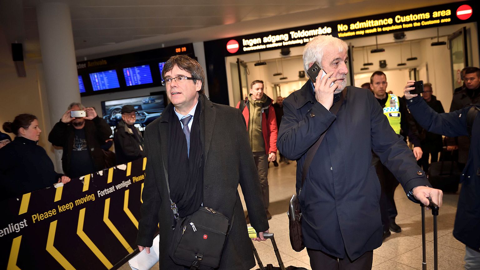 Pas de mandat d'arrêt contre Carles Puigdemont