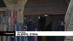 Lojas reabrem em Aleppo, Síria