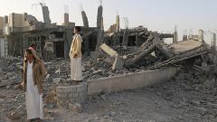 Yemen suffers deadly strikes as Russia calls for dialogue to resolve crisis