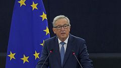 Bloomberg: Τι «βλέπει» η Κομισιόν για το χρέος 
