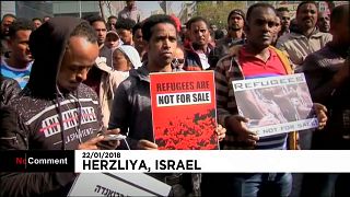 Нелегалы из Африки не хотят уезжать из Израиля