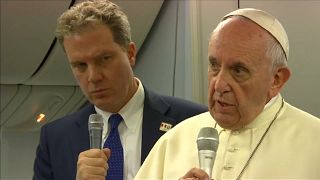 Papa pede desculpa às vítimas de abuso sexual