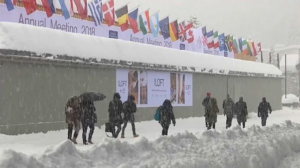 Davos'ta gündem büyüme ve eşitsizlik Davos'ta gündem büyüme ve eşitsizlik