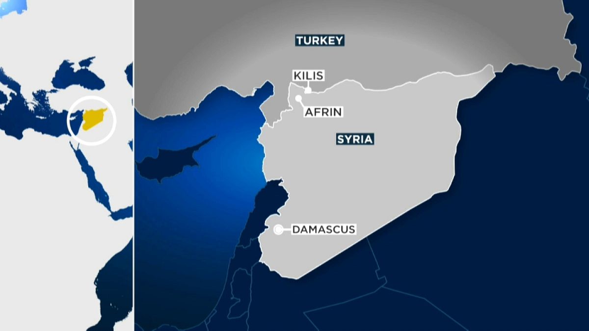 Turchia, violenti scontri in territorio curdo-siriano 
