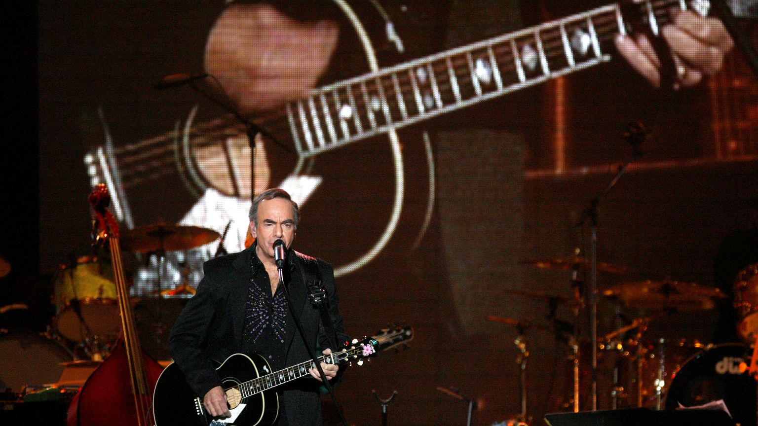 Abbahagyja a turnézást Neil Diamond