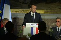 Il presidente Macron a Versailles al summit "Scegli la Francia"