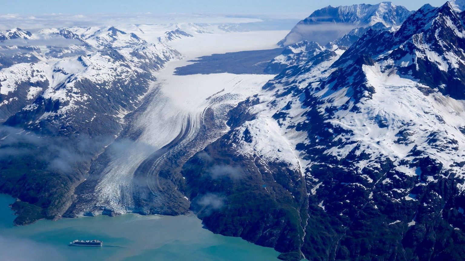 Alaska’da 8.2 büyüklüğünde deprem