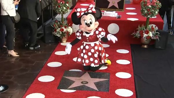 Minnie conquista estrela no Passeio da Fama de Hollywood Minnie conquista estrela no Passeio da Fama de Hollywood