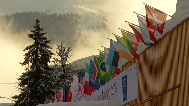 Davos: Otimismo do FMI e o bom exemplo de Portugal Davos: Otimismo do FMI e o bom exemplo de Portugal