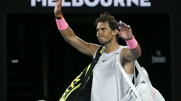 Rafa Nadal se lesiona en el Open de Australia Rafa Nadal se lesiona en el Open de Australia