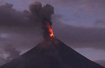 Así ha sido la erupción del volvan Mayon en Filipinas