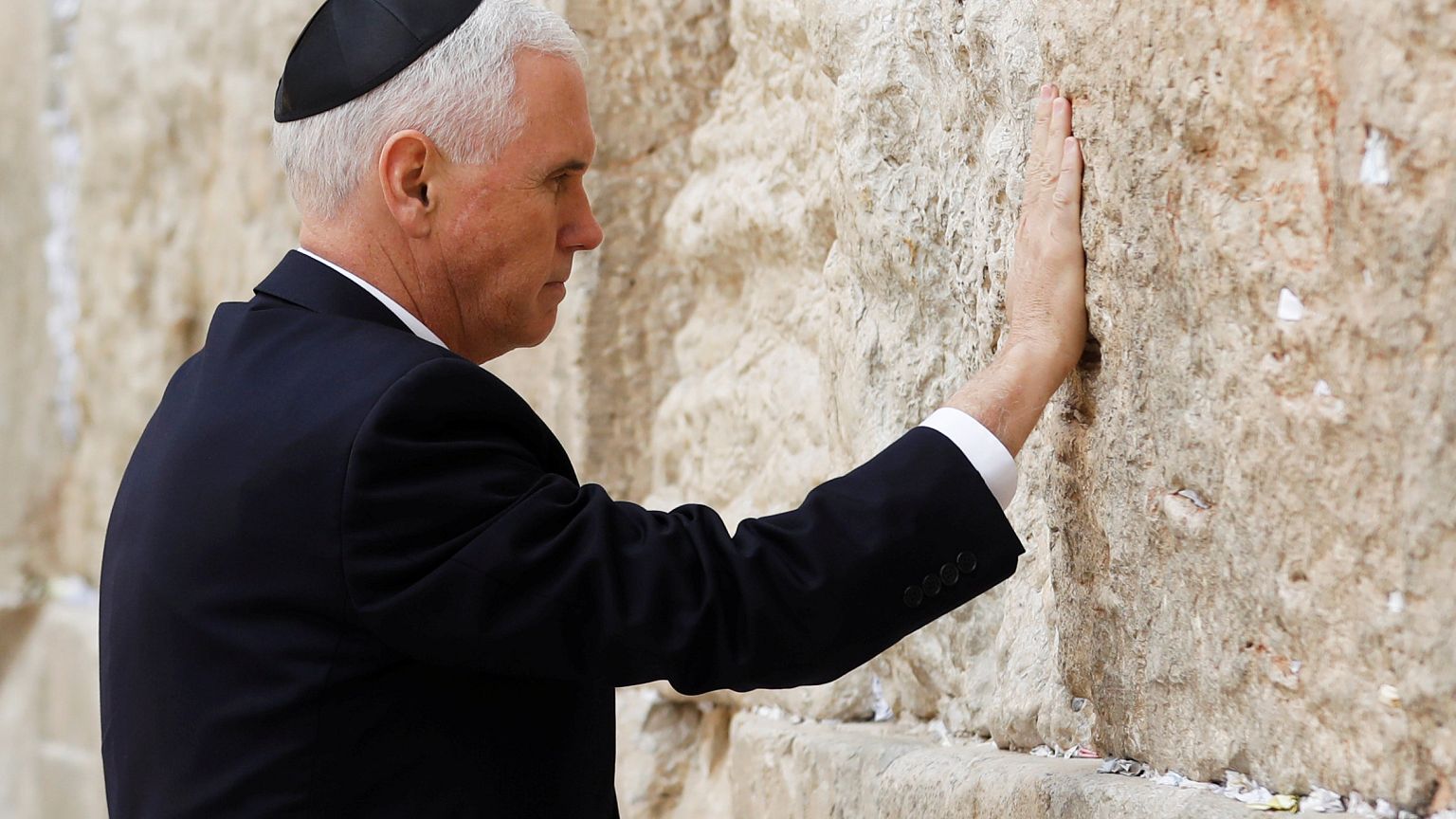 Pence an Klagemauer