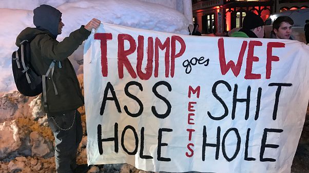 Schweiz: Trump und WEF treiben Tausende auf die Straße Schweiz: Trump und WEF treiben Tausende auf die Straße