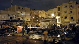 Λιβύη: Δεκάδες νεκροί σε διπλή βομβιστική επίθεση