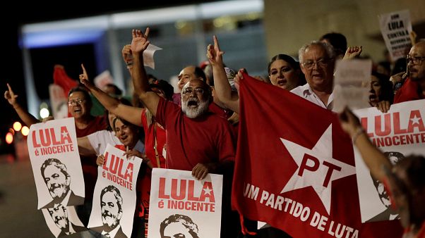 Brasilien: Tausende demonstrieren für Ex-Präsidenten Lula Brasilien: Tausende demonstrieren für Ex-Präsidenten Lula