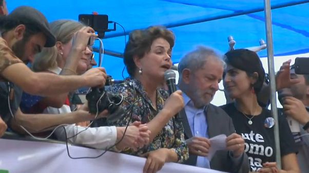 Brasile, sentenza in arrivo per l'ex presidente Lula Brasile, sentenza in arrivo per l'ex presidente Lula
