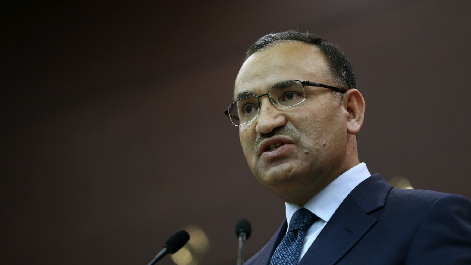 Bekir Bozdağ: Suriye'de ABD ile karşı karşıya geleceğimizi sanmıyorum