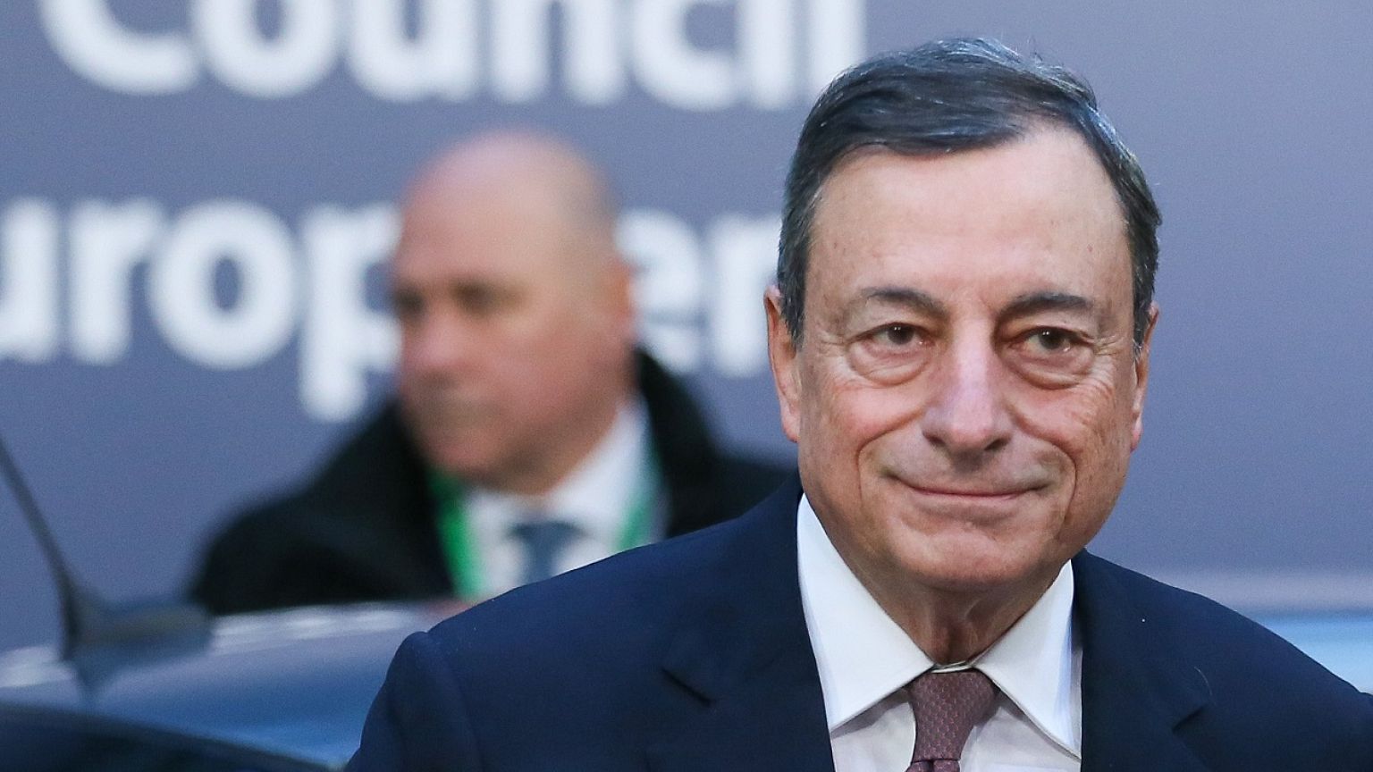 Ντράγκι: Δέσμευση της κυβέρνησης για τροποποιήσεις στην προστασία δανειοληπτών