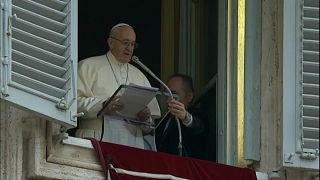 Papst gegen Fake News