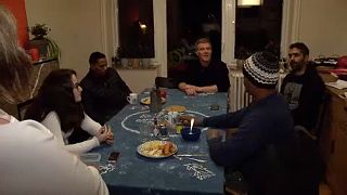 Суданские беженцы живут в бельгийской семье