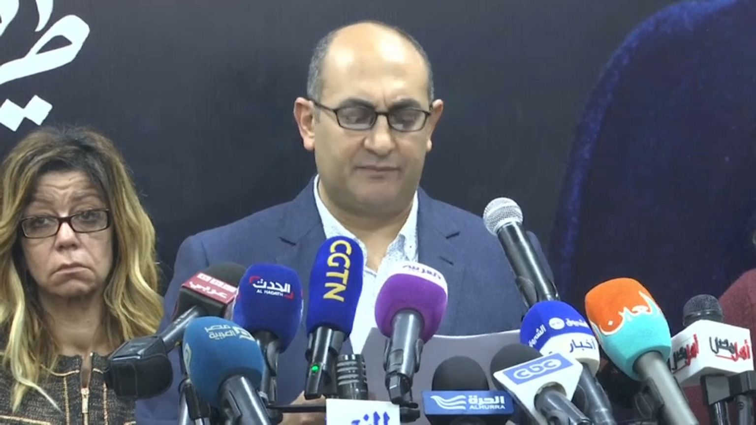 خالد علي ينسحب من سباق الرئاسة المصرية 