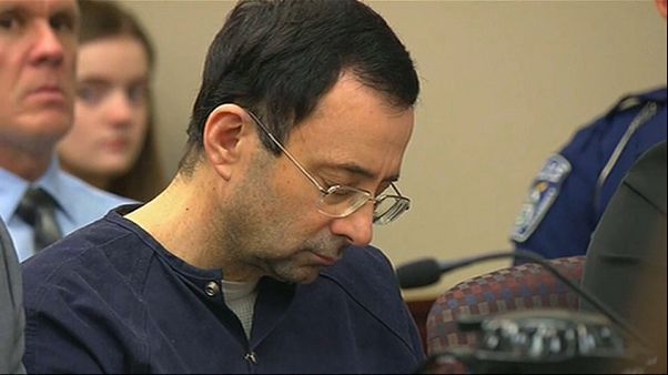 Larry Nassar condenado até 175 anos de prisão Larry Nassar condenado até 175 anos de prisão