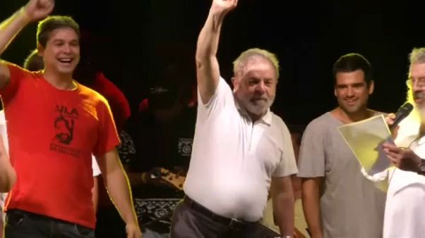 Brezilya'da Silva'ya mahkemeden kötü haber Brezilya'da Silva'ya mahkemeden kötü haber