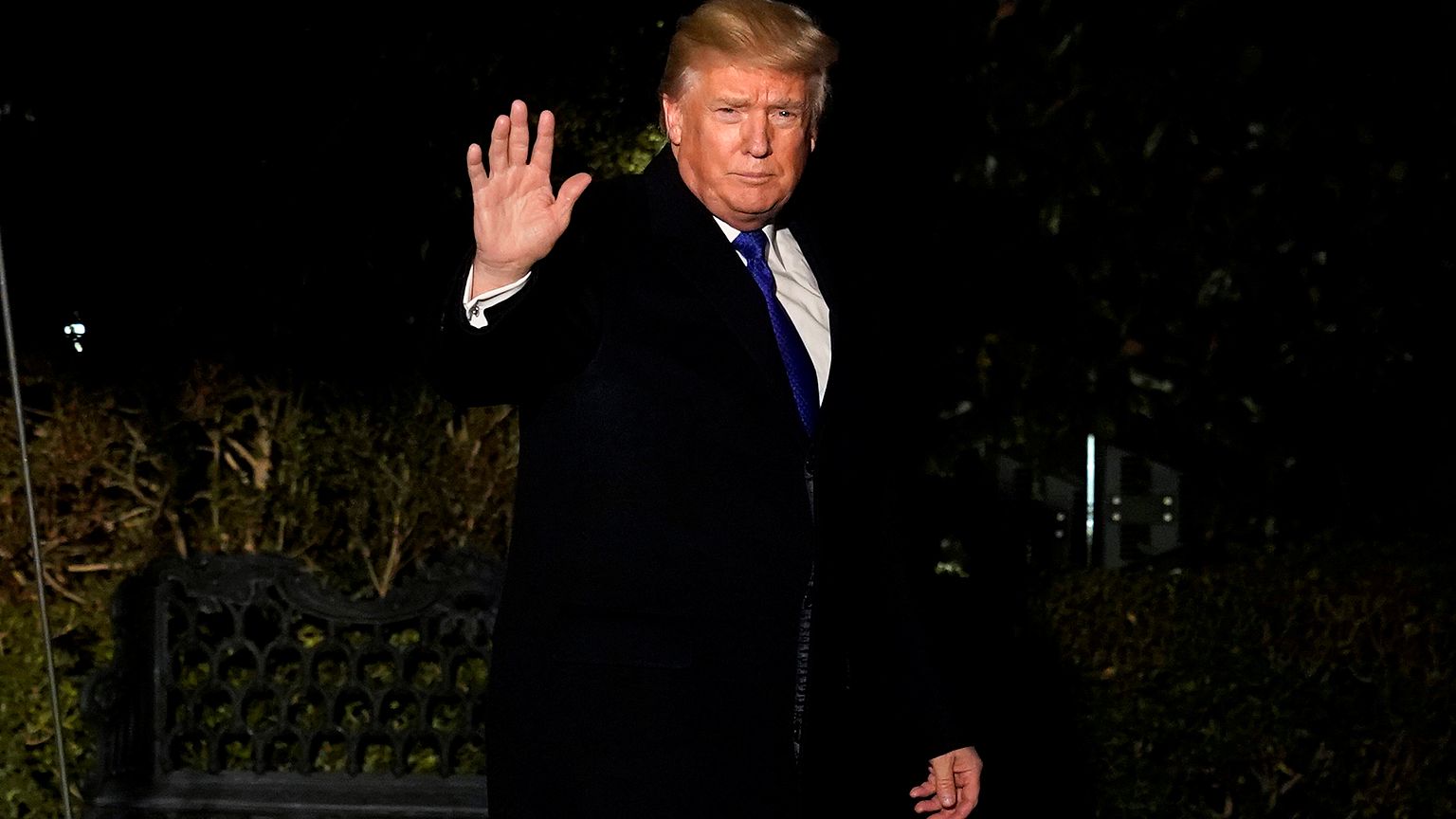 Donald Trump "pronto para ser ouvido" pelo procurador especial 