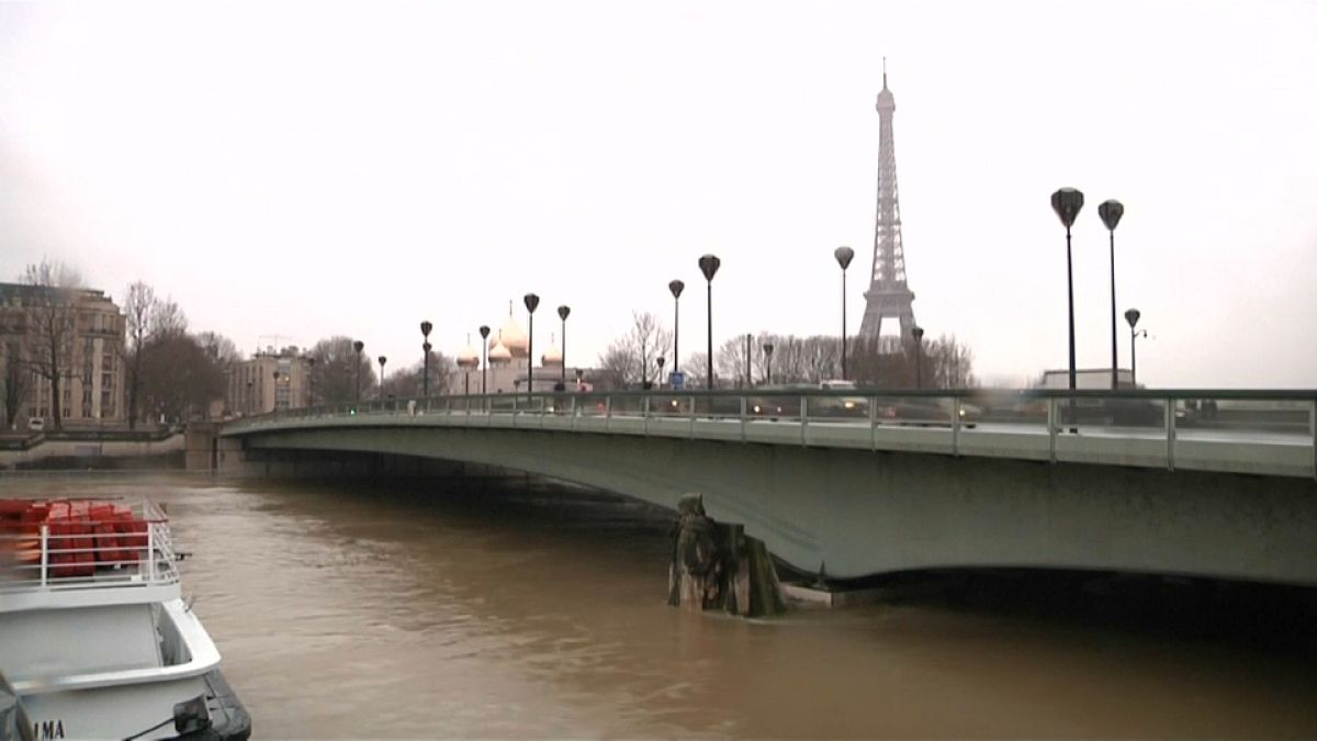 El Sena inunda París por las fuertes lluvias