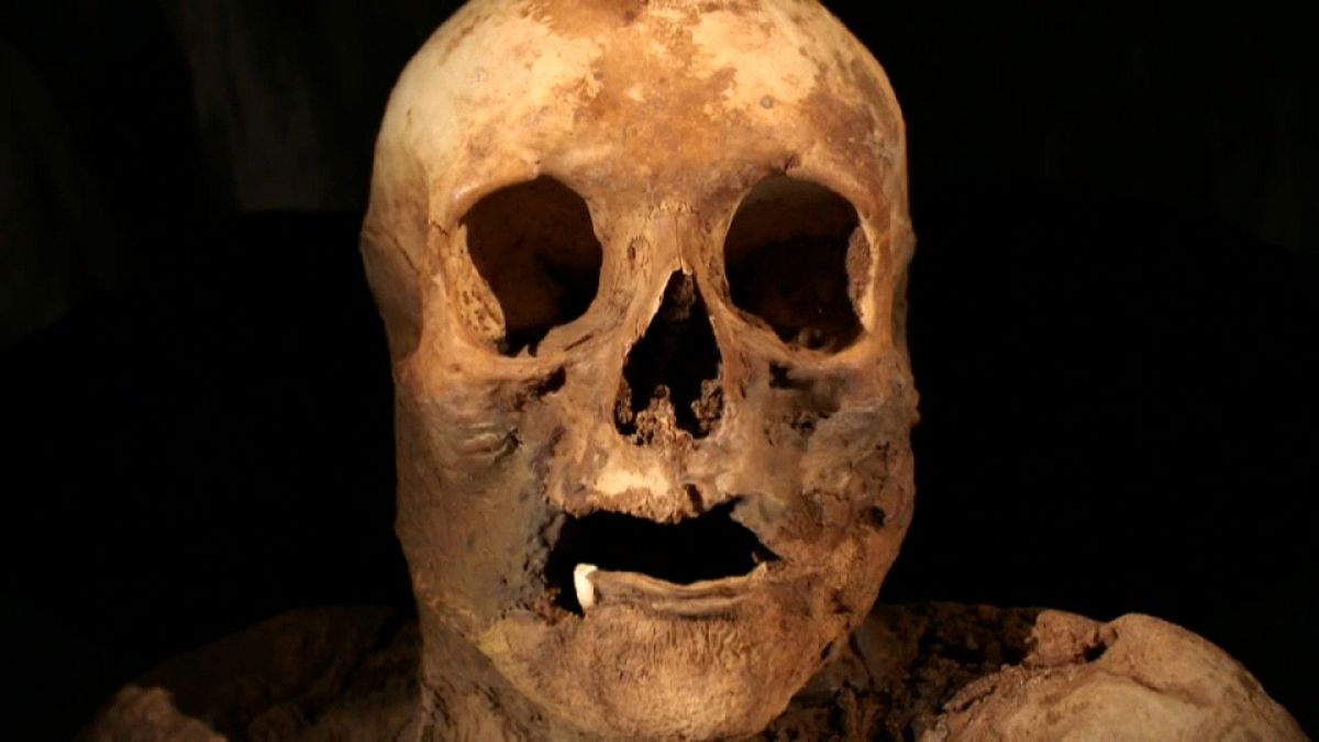 Encontrada una momia emparentada con Boris Johnson
