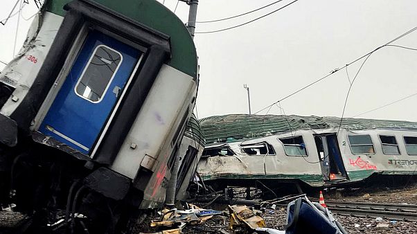 Μιλάνο: Πρόβλημα στις ράγες η αιτία του δυστυχήματος Μιλάνο: Πρόβλημα στις ράγες η αιτία του δυστυχήματος
