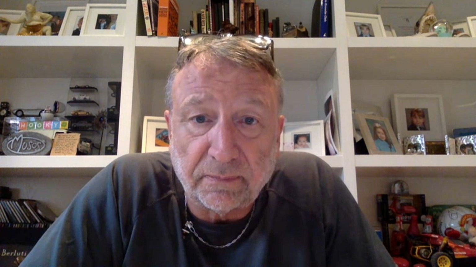 Peter Hook recorda Mark E. Smith