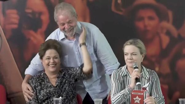 Brasil: el PT mantiene la candidatura presidencial de Lula da Silva pese a su condena Brasil: el PT mantiene la candidatura presidencial de Lula da Silva pese a su condena