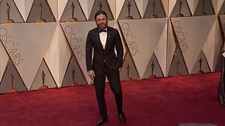 Casey Affleck pulls out of presenting Oscars best actress award
