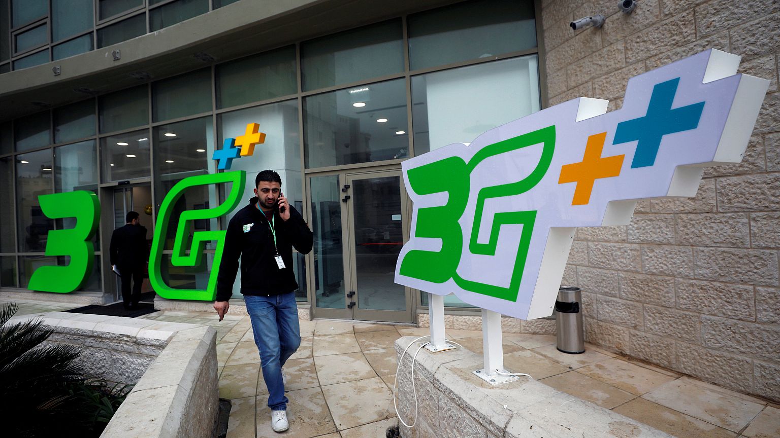 Batı Şeria'da yaklaşık 12 yıl sonra 3G kullanılmaya başlandı