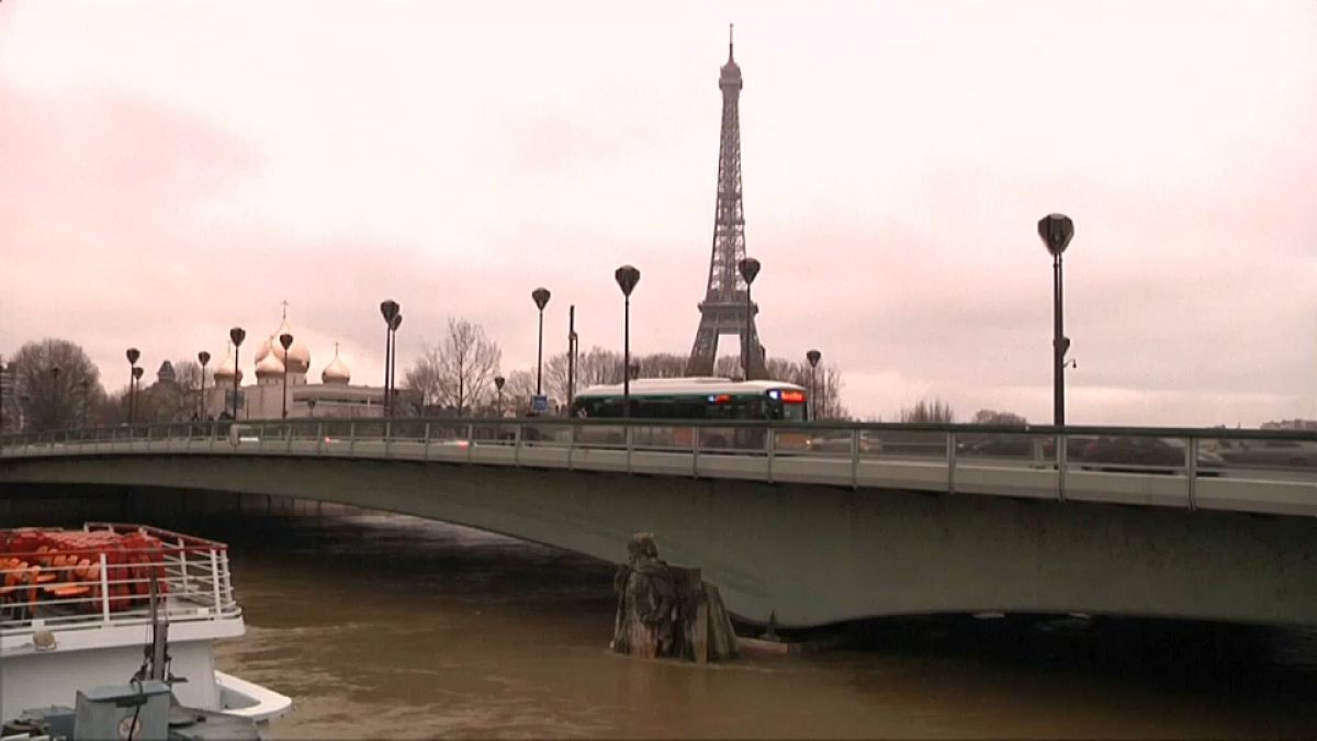 Парижские туристы разочарованы