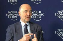 Moscovici defende "caminho europeu" face à "América Primeiro" de Trump
