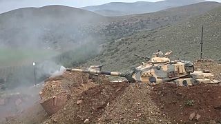 Turquia vai prolongar ofensiva na Síria até eliminar milícia curda