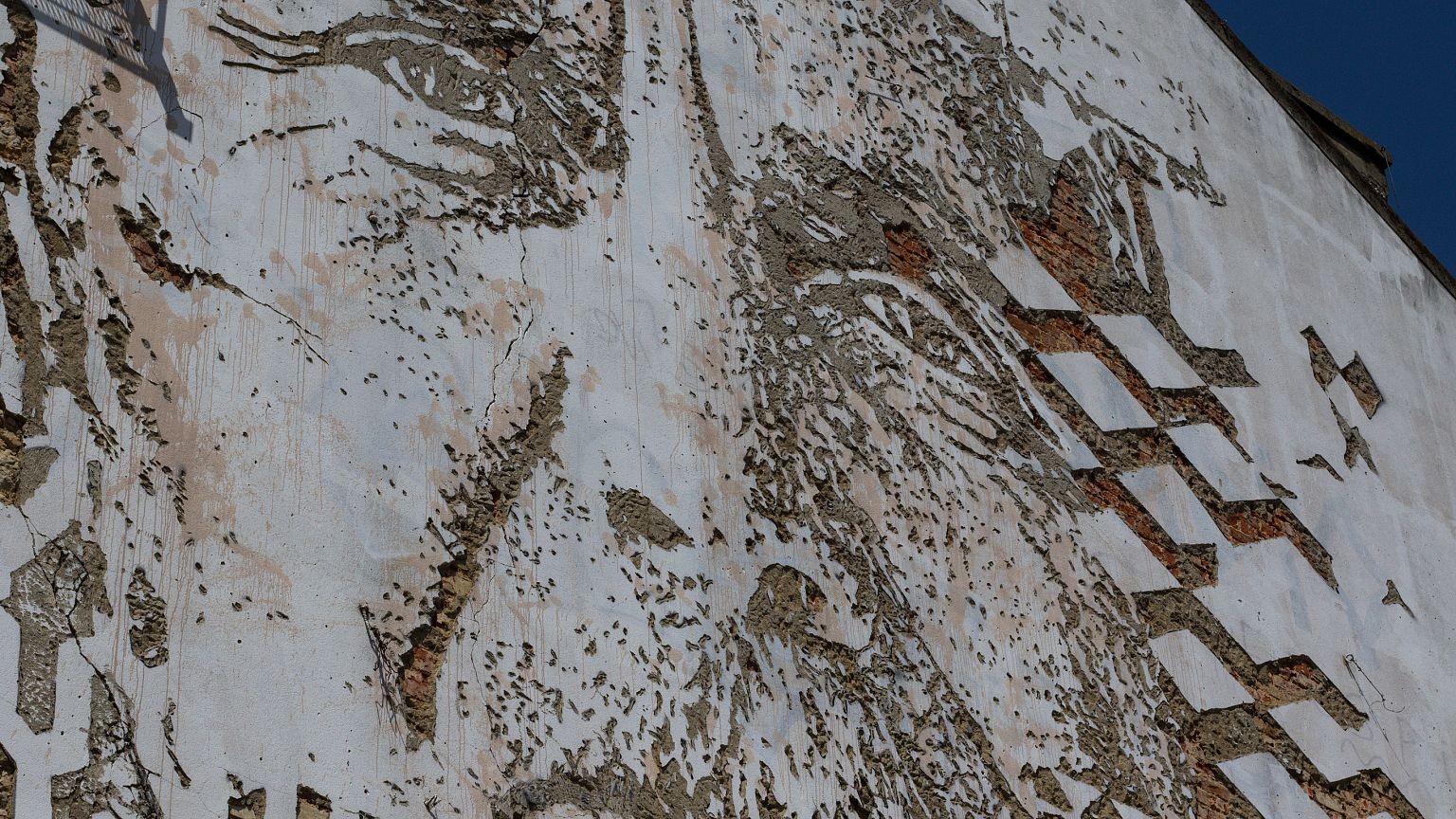 Percorra as obras de Vhils em Lisboa numa experiência em 360 graus