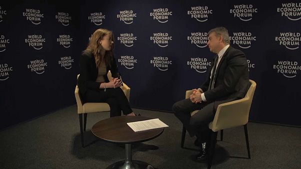 Davos: l'armenia a caccia di investimenti Davos: l'armenia a caccia di investimenti