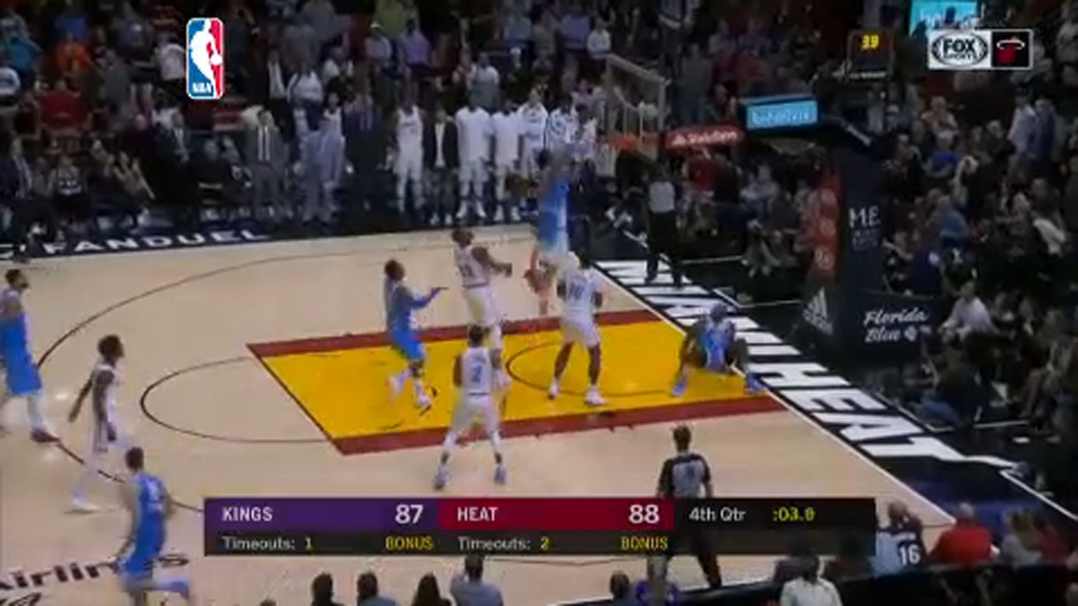 NBA: Fordítás pillanatokkal a vége előtt