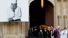 Ο κόσμος των σεφ «υποκλίνεται» στον Πολ Μποκιούζ 