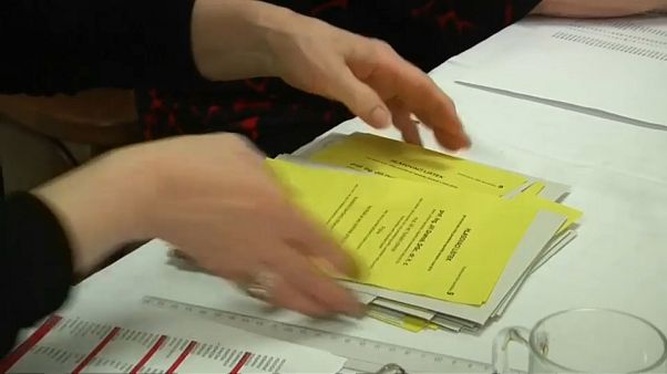 Repubblica Ceca al voto per il ballottaggio presidenziale Repubblica Ceca al voto per il ballottaggio presidenziale