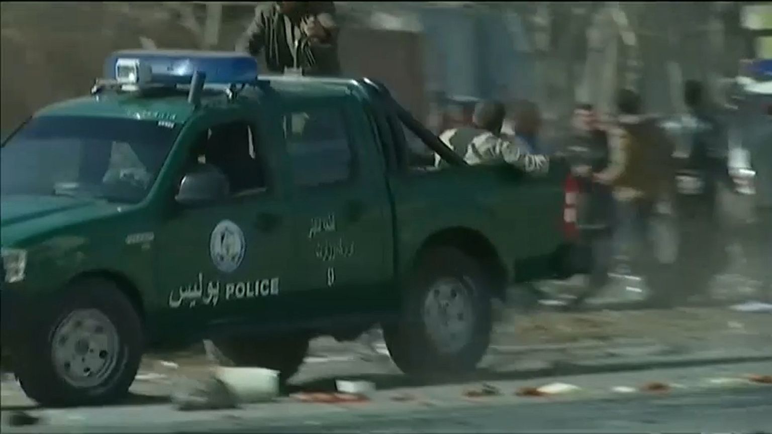 Mehr als 95 Tote bei Taliban-Anschlag in Kabul 